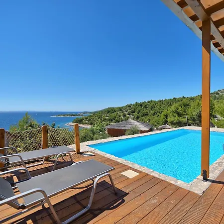 Golden Haven Luxe Glamp Vakantiepark