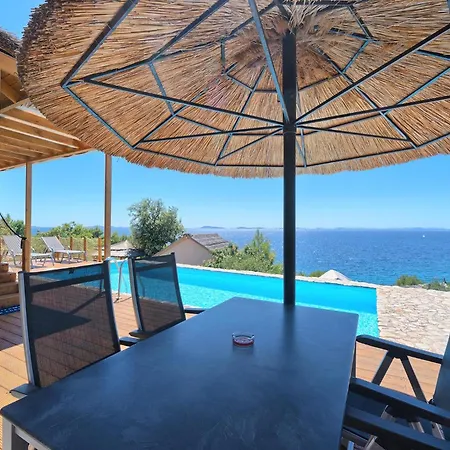 Tatil parkı Golden Haven Luxe Glamp Murter
