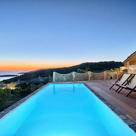 Golden Haven Luxe Glamp * Murter