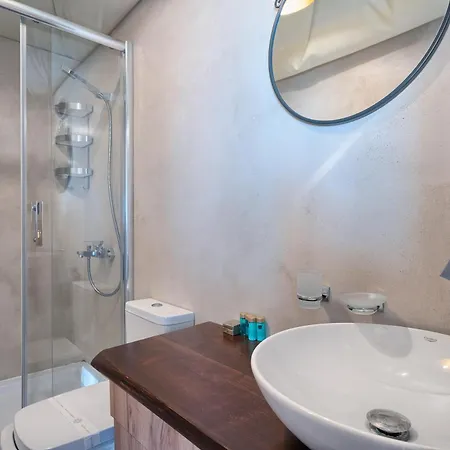 Golden Haven Luxe Glamp *