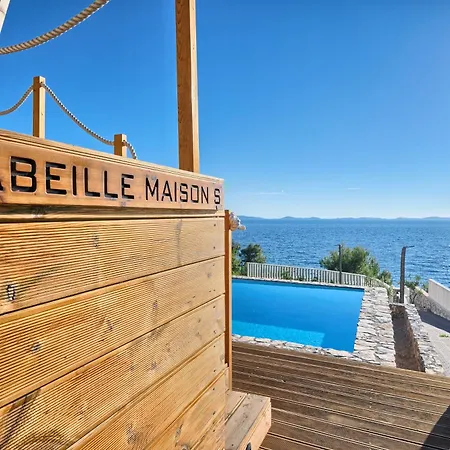 Tatil parkı Golden Haven Luxe Glamp Murter