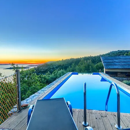Tatil parkı Golden Haven Luxe Glamp