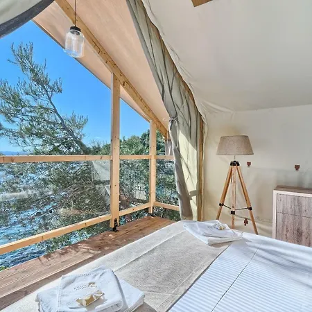 Golden Haven Luxe Glamp Murter