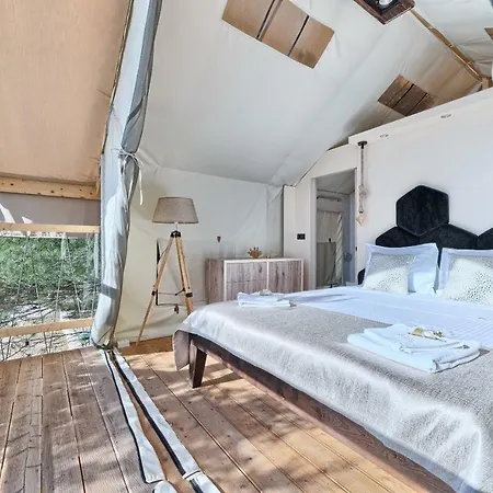 Golden Haven Luxe Glamp Μούρτερ