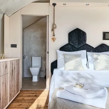 Golden Haven Luxe Glamp *