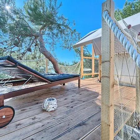 Golden Haven Luxe Glamp Vakantiepark Murter