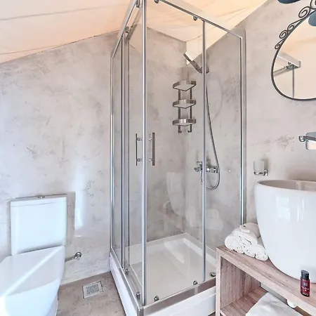 Tatil parkı Golden Haven Luxe Glamp