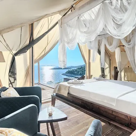 Πάρκο διακοπών Golden Haven Luxe Glamp