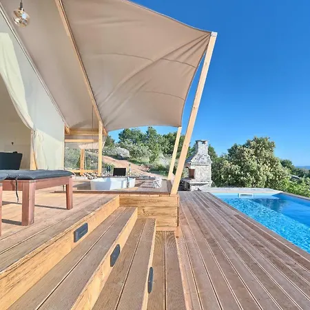 Tatil parkı Golden Haven Luxe Glamp