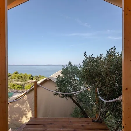 Golden Haven Luxe Glamp Πάρκο διακοπών *