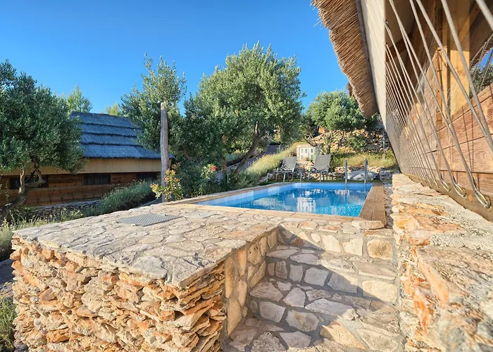 Golden Haven Luxe Glamp *