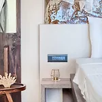 Aldeamento Turístico Golden Haven Luxe Glamp Murter