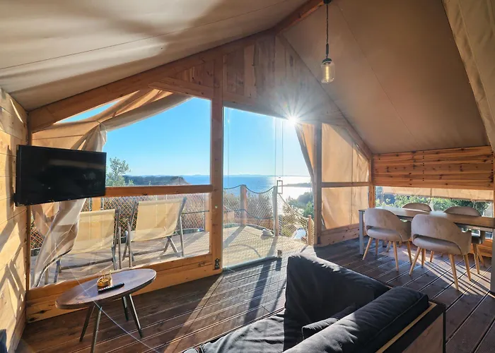 Golden Haven Luxe Glamp *